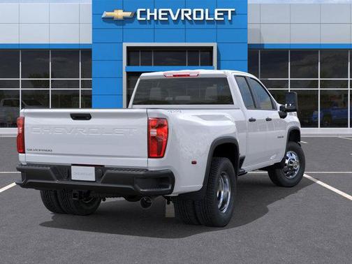 2026 Chevrolet Silverado 3500 WT