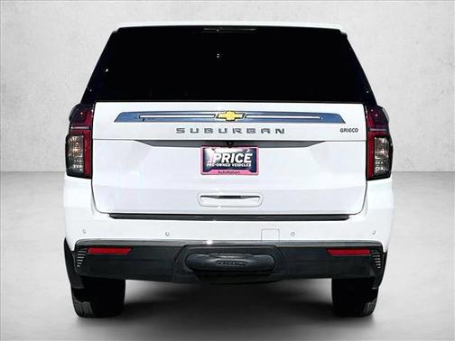 2023 Chevrolet Suburban LS