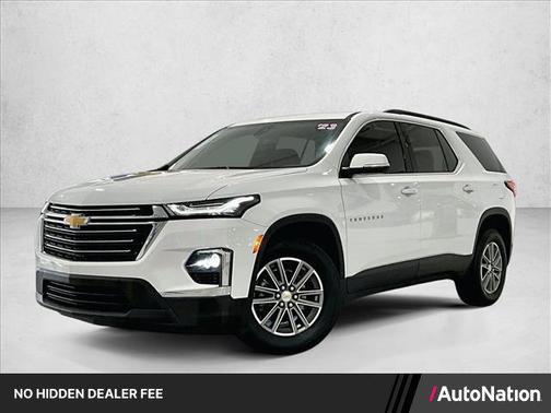Summit White 2023 Chevrolet Traverse LT Cloth