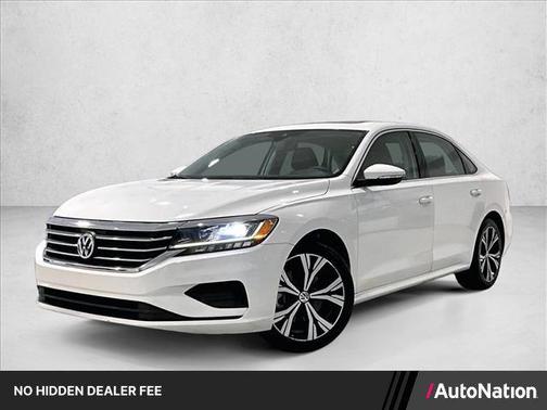 Pure White 2022 Volkswagen Passat 2.0T SE