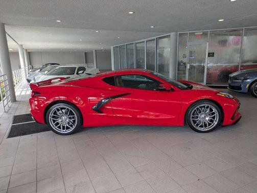 2024 Chevrolet Corvette Stingray w/2LT