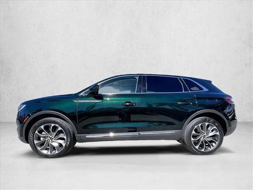 2021 Lincoln Nautilus Reserve