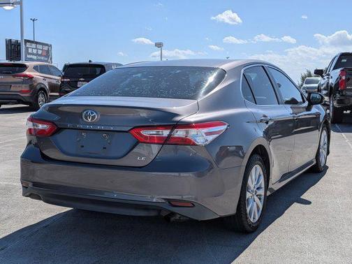 2018 Toyota Camry LE