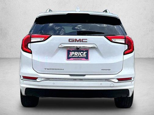 White Frost Tricoat 2024 GMC Terrain Denali