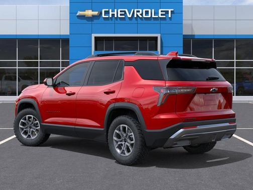 Radiant Red Tintcoat 2026 Chevrolet Equinox FWD ACTIV