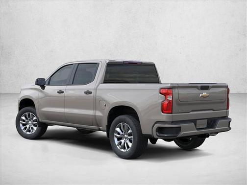 White Sands 2026 Chevrolet Silverado 1500 Custom