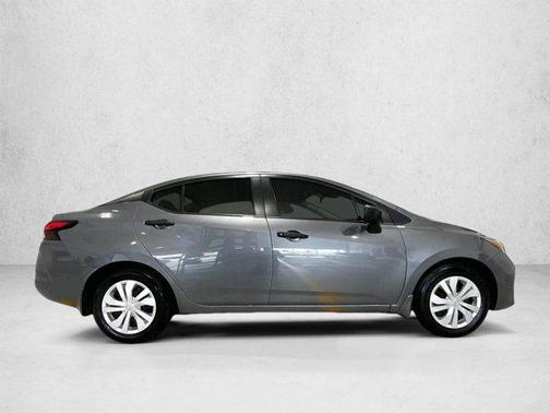 Gun Metallic 2024 Nissan Versa 1.6 S