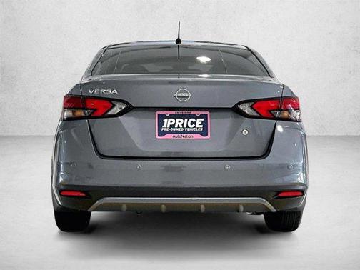 Gun Metallic 2024 Nissan Versa 1.6 S