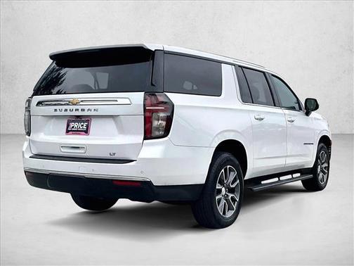 2021 Chevrolet Suburban LT