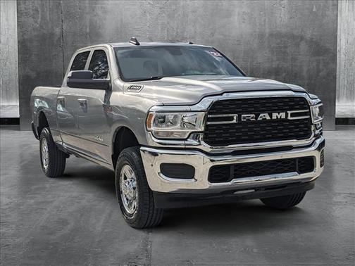2022 RAM 2500 Big Horn Crew Cab 4x4 6'4' Box