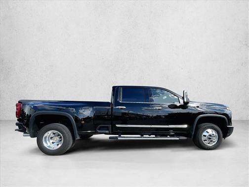 2026 Chevrolet Silverado 3500 High Country