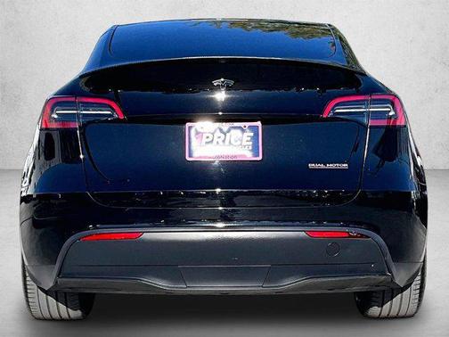 2023 Tesla Model Y Performance Dual Motor All-Wheel Drive