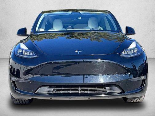 2023 Tesla Model Y Performance Dual Motor All-Wheel Drive