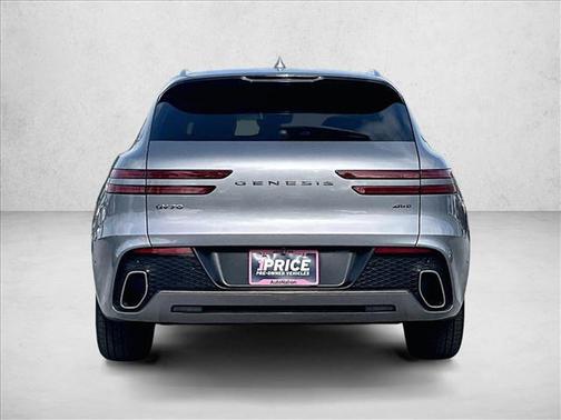Savile Silver 2023 Genesis GV70 2.5T