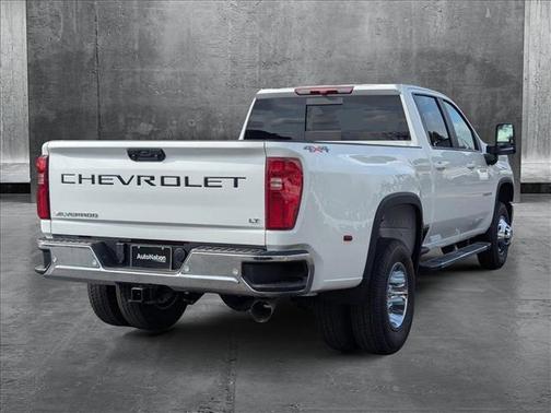 2025 Chevrolet Silverado 3500 LT