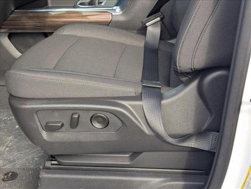2025 Chevrolet Silverado 3500 LT