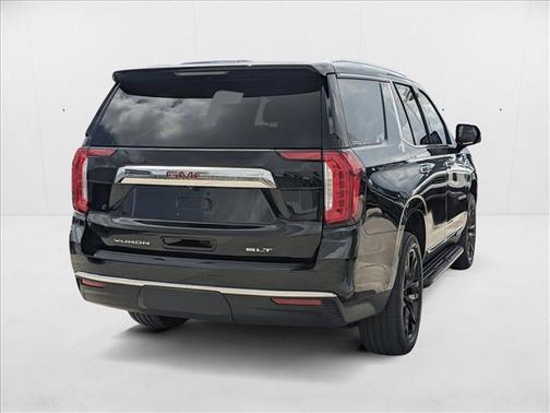 2021 GMC Yukon SLT