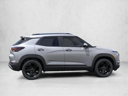 Sterling Gray Metallic 2026 Chevrolet Trailblazer LT
