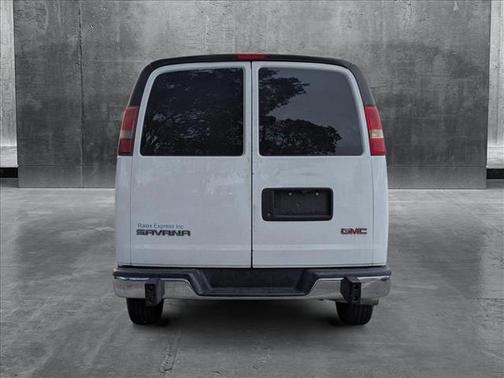 2017 GMC Savana 2500 Work Van