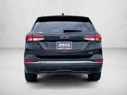 Mosaic Black Metallic 2023 Chevrolet Equinox FWD RS