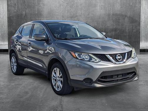 2017 Nissan Rogue Sport S