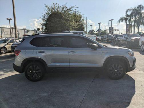 2024 Volkswagen Taos 1.5T S