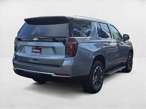 2025 Chevrolet Tahoe LS