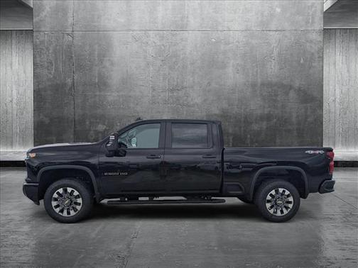 2025 Chevrolet Silverado 2500 Custom