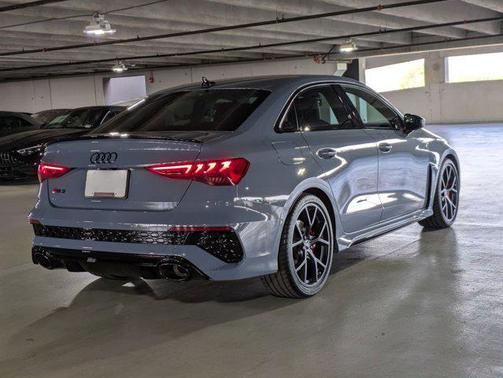 2024 Audi RS 3 TFSI quattro S tronic