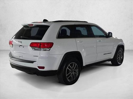 Bright White Clearcoat 2019 Jeep Grand Cherokee Laredo