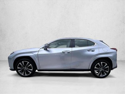 Iridium 2023 Lexus UX 250h Base