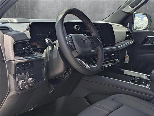 2025 Chevrolet Suburban RST