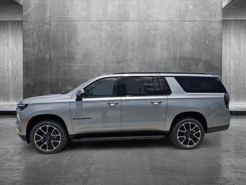 2025 Chevrolet Suburban RST