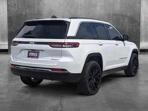2023 Jeep Grand Cherokee Laredo