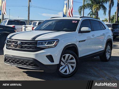2023 Volkswagen Atlas Cross Sport 2.0T SE w/Technology