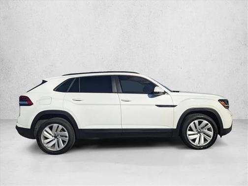2023 Volkswagen Atlas Cross Sport 2.0T SE w/Technology