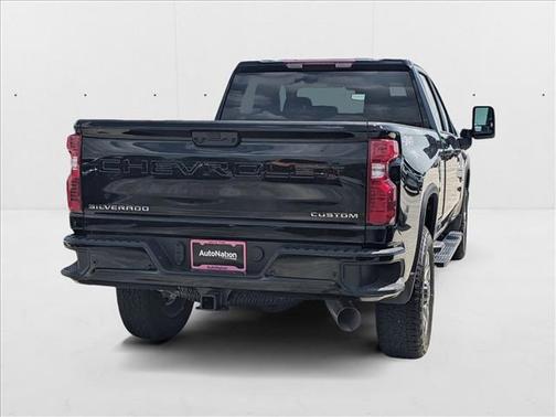 2025 Chevrolet Silverado 2500 Custom