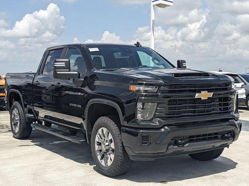 2025 Chevrolet Silverado 2500 Custom