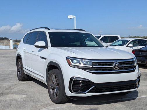 2021 Volkswagen Atlas 3.6L SE w/Technology