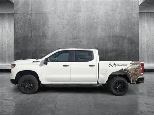 2025 Chevrolet Silverado 1500 Custom Trail Boss