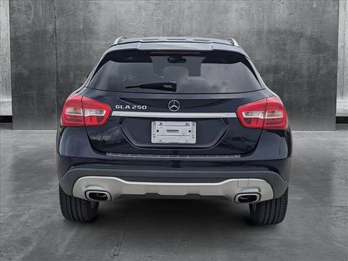 2018 Mercedes-Benz GLA 250 Base