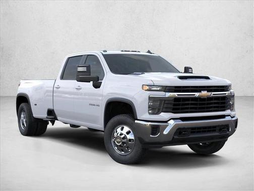 Summit White 2026 Chevrolet Silverado 3500 LT