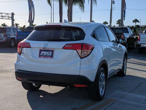 2017 Honda HR-V EX
