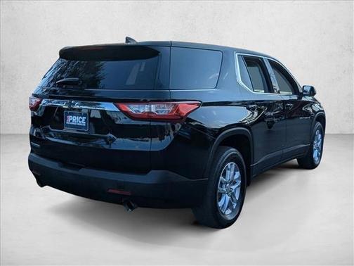 2021 Chevrolet Traverse LS