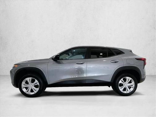 Sterling Gray Metallic 2024 Chevrolet Trax LS