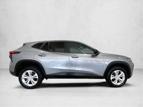 Sterling Gray Metallic 2024 Chevrolet Trax LS