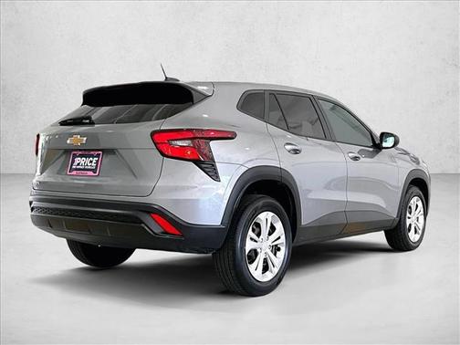 Sterling Gray Metallic 2024 Chevrolet Trax LS
