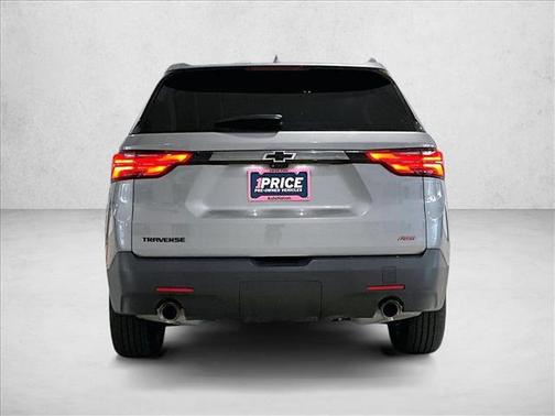 Sterling Gray Metallic 2023 Chevrolet Traverse RS