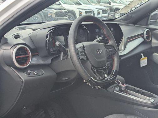 2025 Chevrolet Trax FWD 1RS