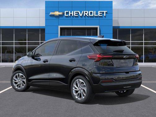 Mosaic Black Metallic 2027 Chevrolet Bolt LT